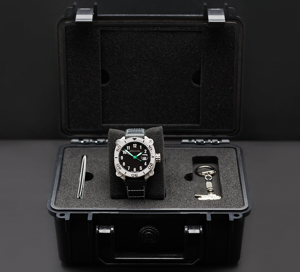 Tank 2416 42 mm automatic winding