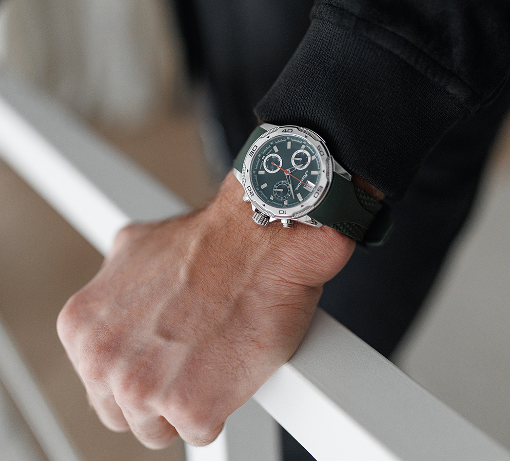 Energy Z60 42 mm quartz chronograph