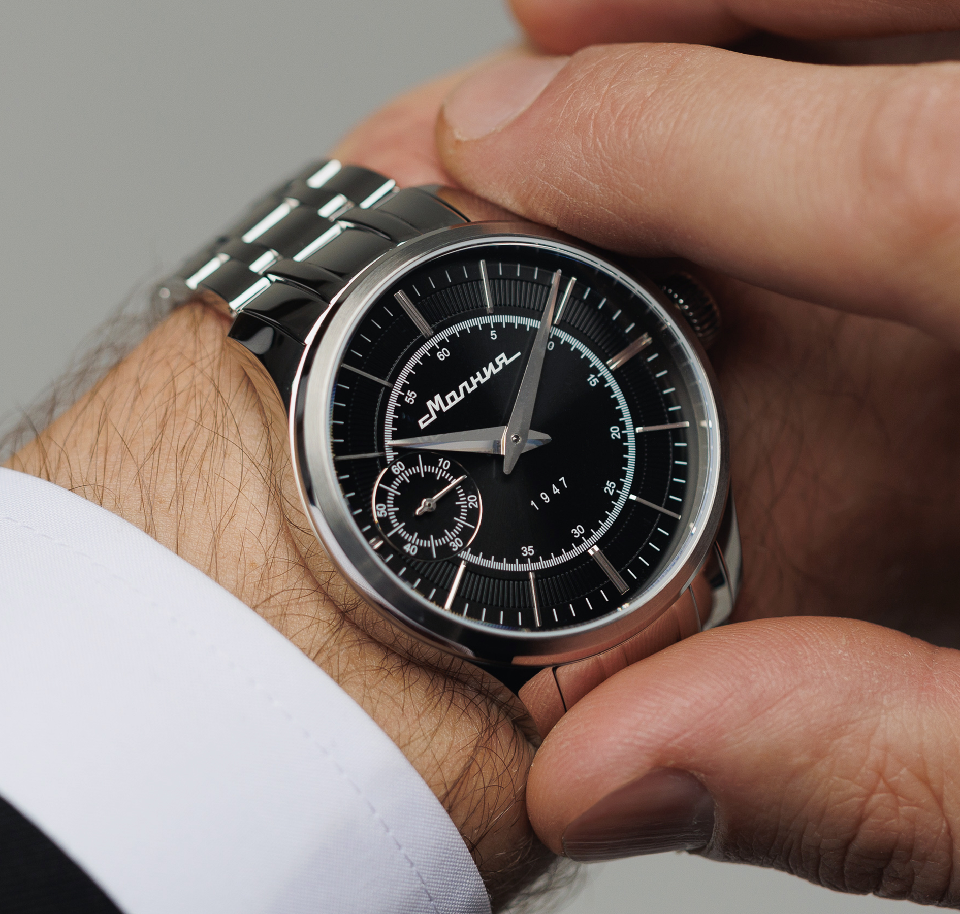 Debut TCB 3603 41 mm hand-wound