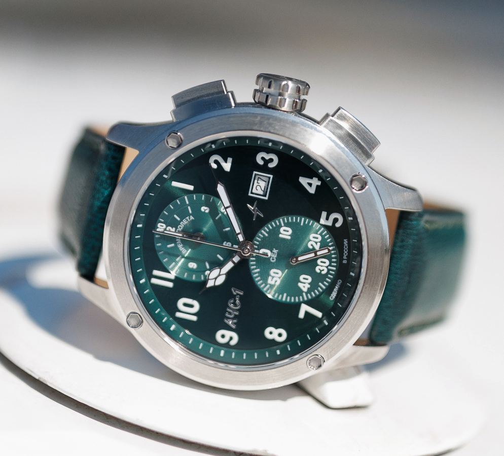 AChS-1 3520.D 44 mm quartz chronograph green matt