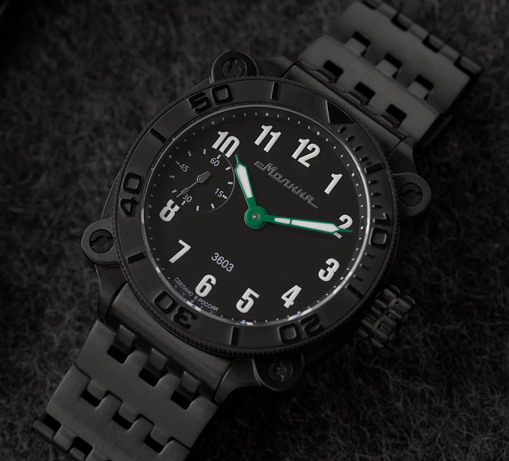 Tank 3603 42 mm manual winding