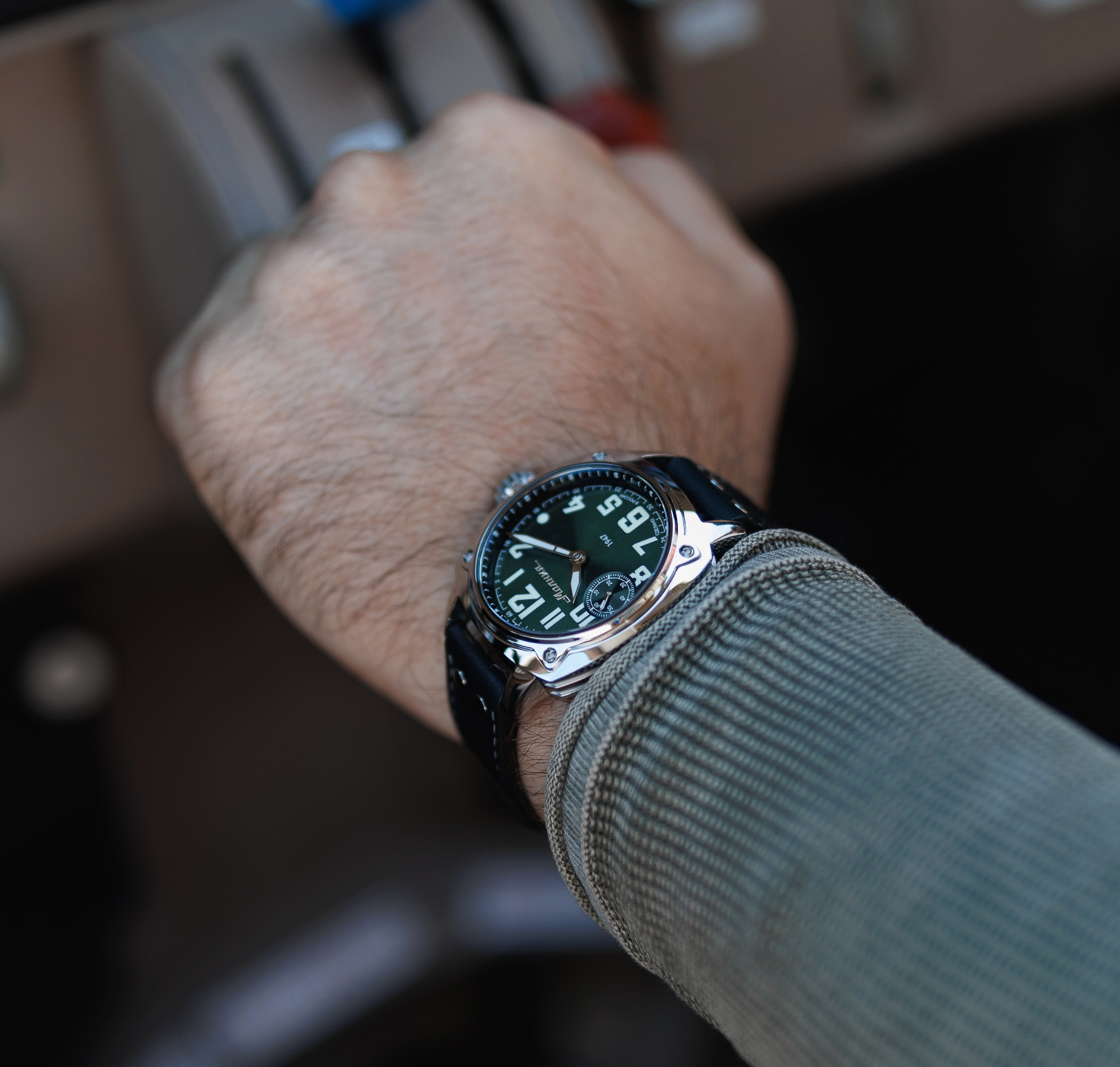 Berkut TCB 3603 42 mm manual winding