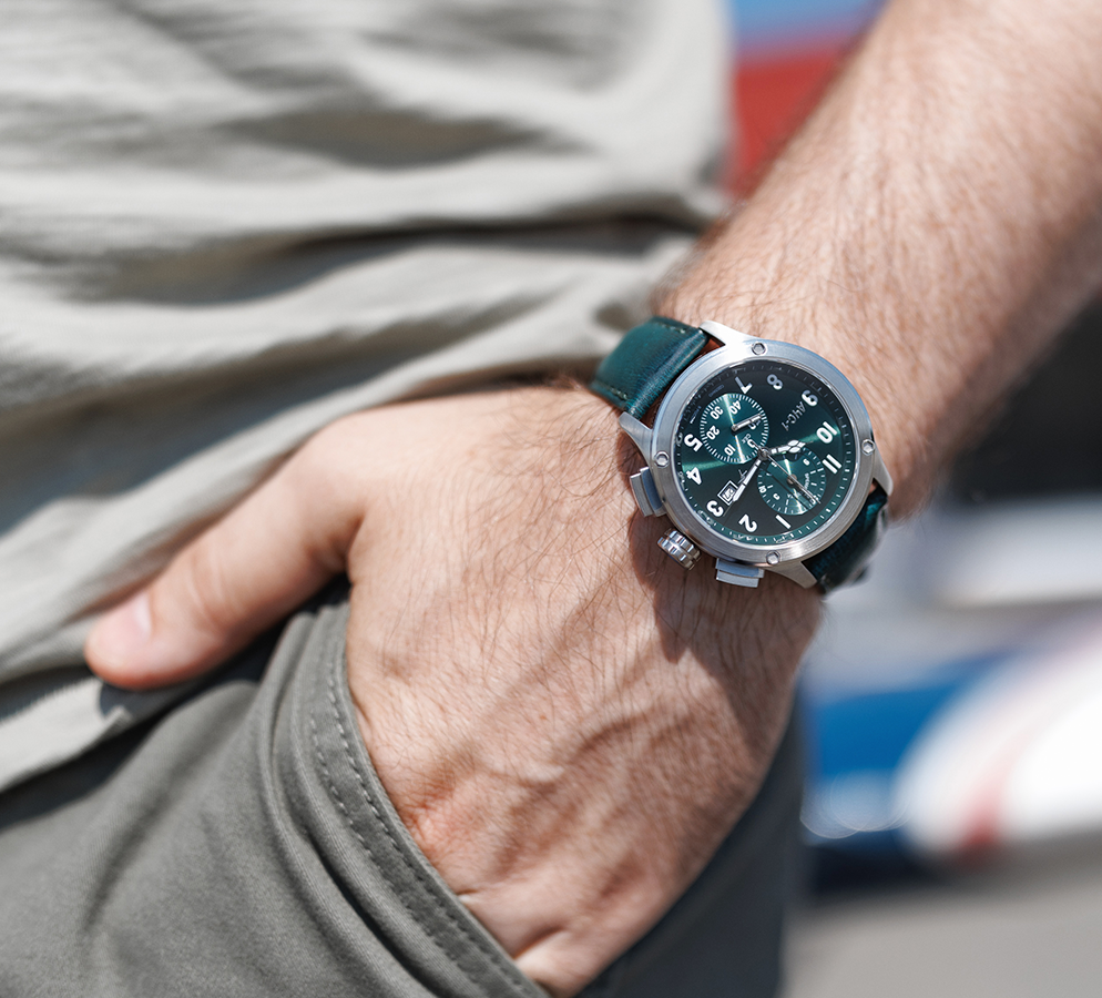 AChS-1 3520.D 44 mm quartz chronograph green matt