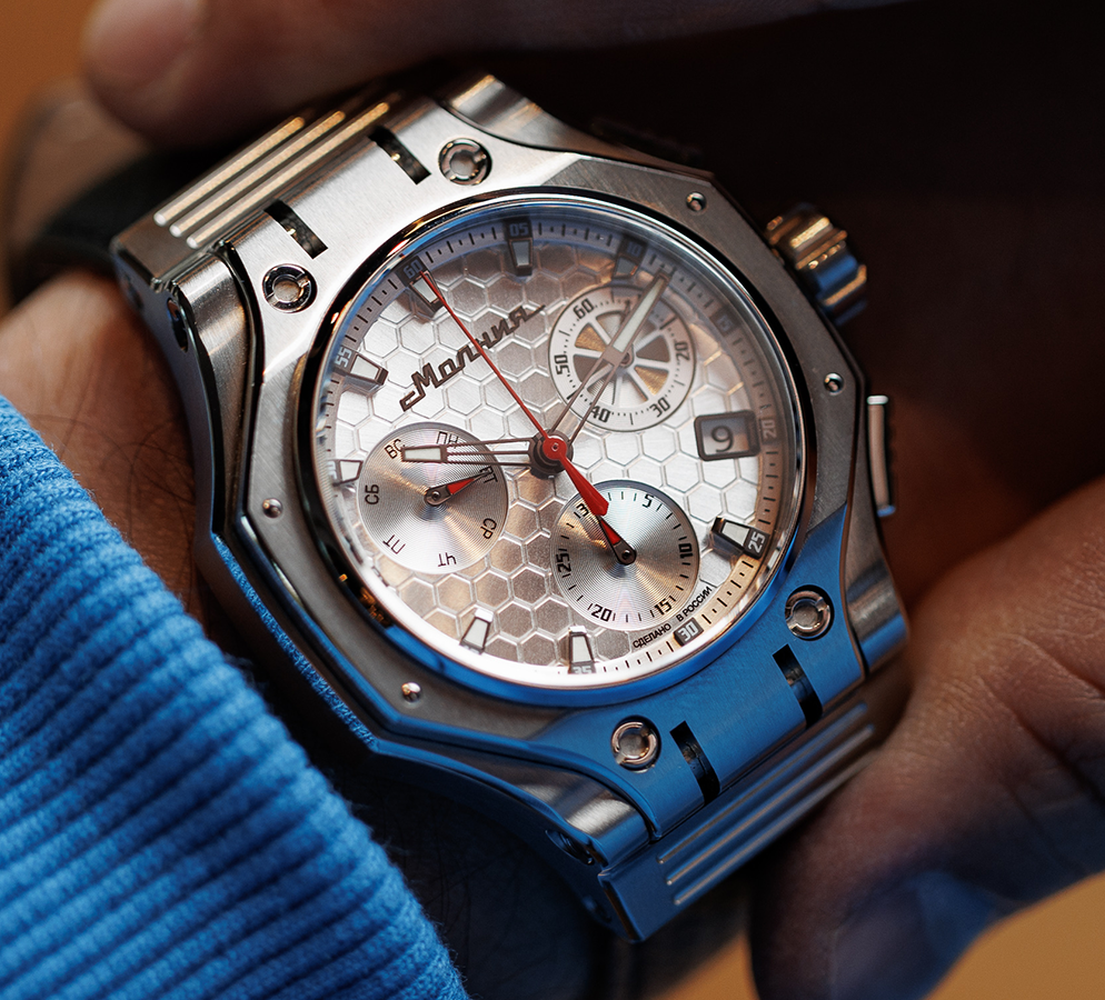 Hyron Z60 44 mm quartz chronograph