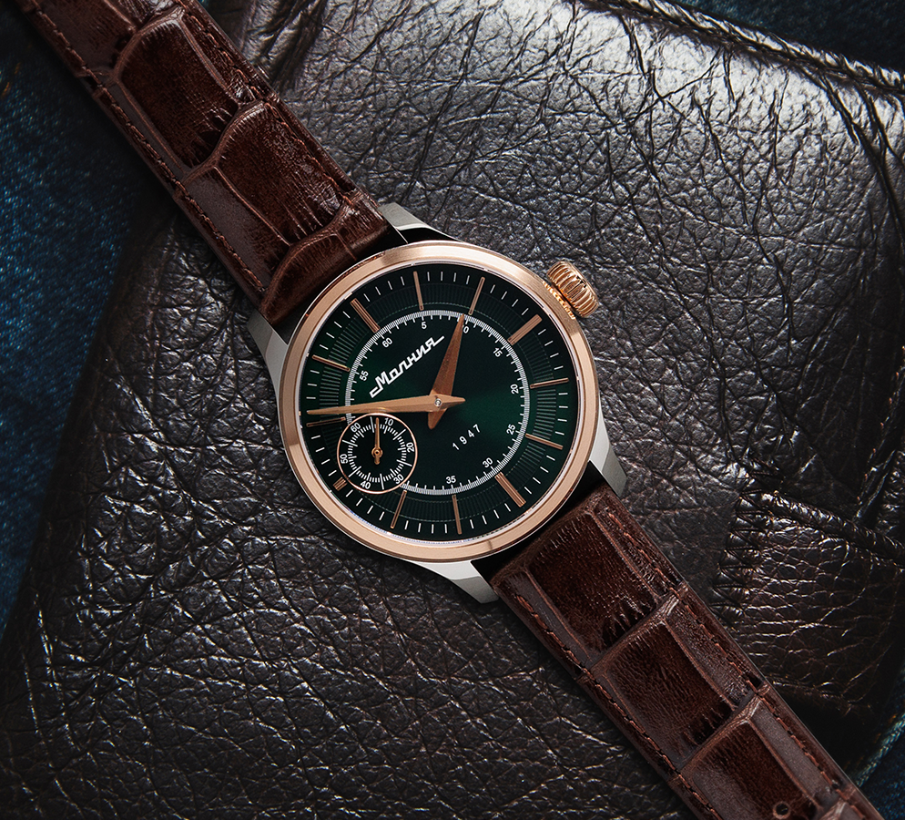 Debut TCB 3603 41 mm hand-wound