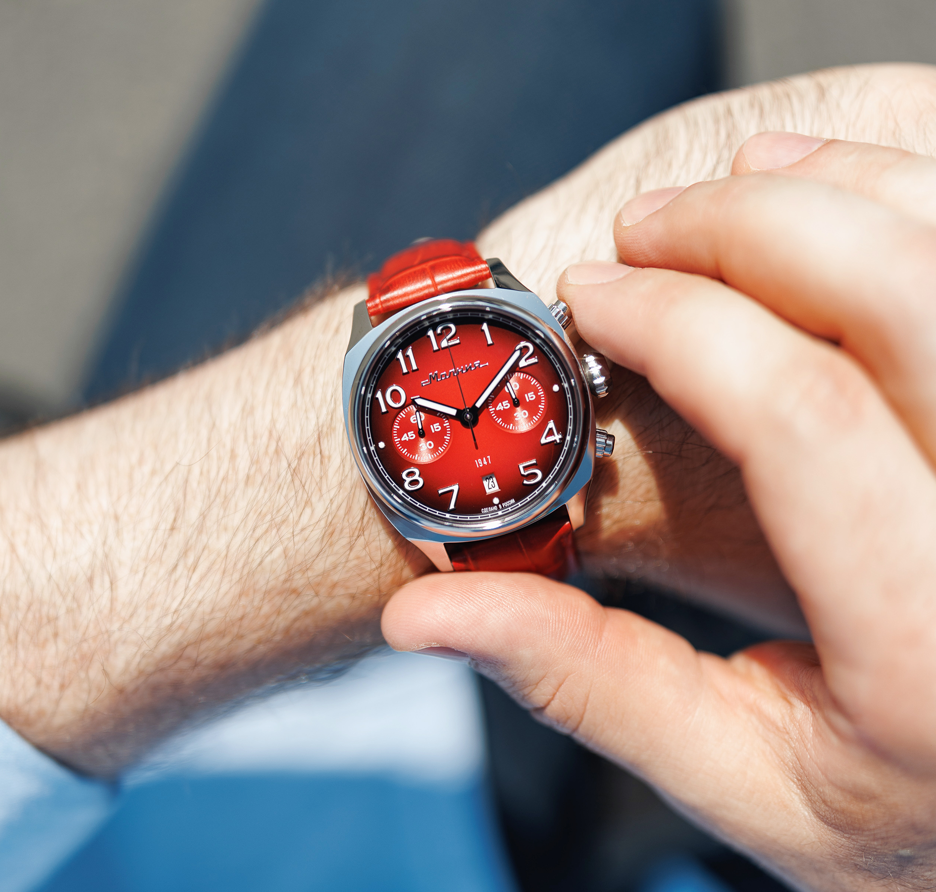 Evolution 6S21 42 mm quartz chronograph