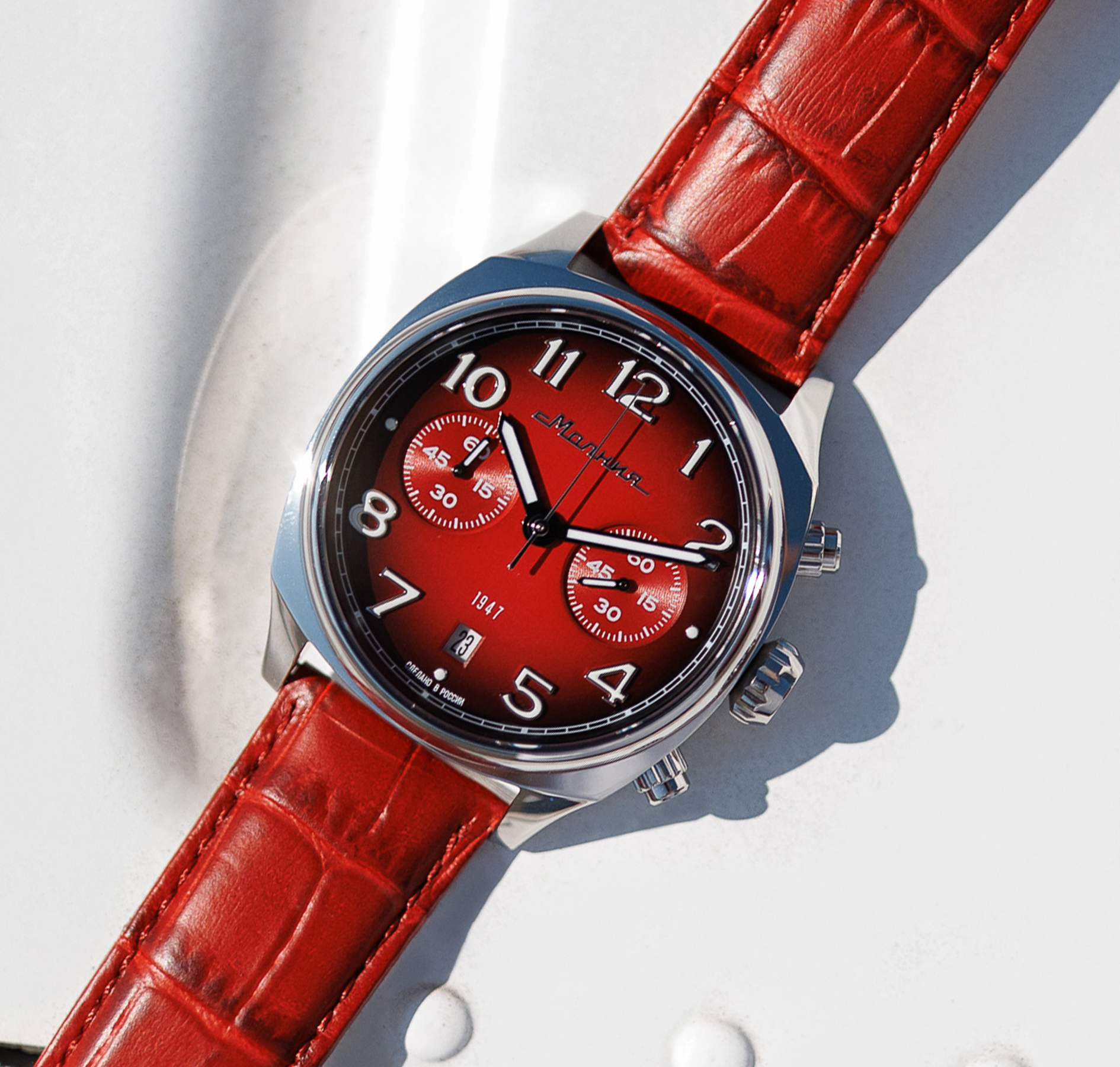Evolution 6S21 42 mm quartz chronograph