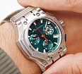 Hyron Z60 44 mm quartz chronograph (1)