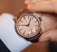 Tribute 1984 TCB 3603S 42 mm cuerda manual (1)